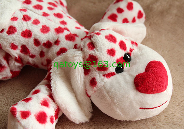 Lovely Valentines Day Stuffed Toys / Animal Dog Stuffed Push Toys For Celebration 35cm